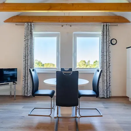 Ebbe Mit Loggia Und Schoenem Ausblick Am Badesee Tannenhausen Apartment